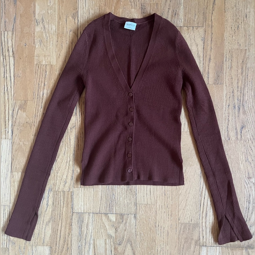 Abercrombie & Fitch Chocolate Button-Up cropped Cardigan